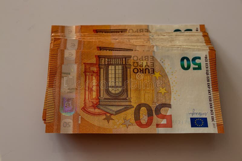 Cómo comprar euro oficial en Argentina de manera segura