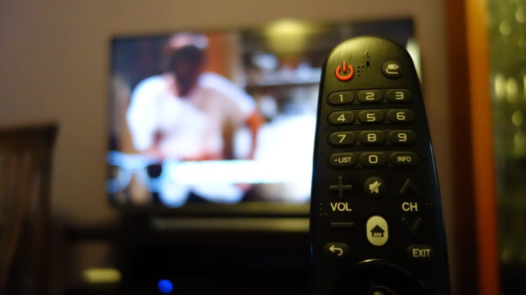 Cómo reprogramar el control remoto de tu Sony Bravia