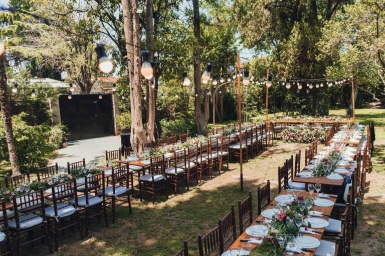 Cómo planificar una boda al aire libre de estilo rústico 27 decoracion rustica para boda al aire libre