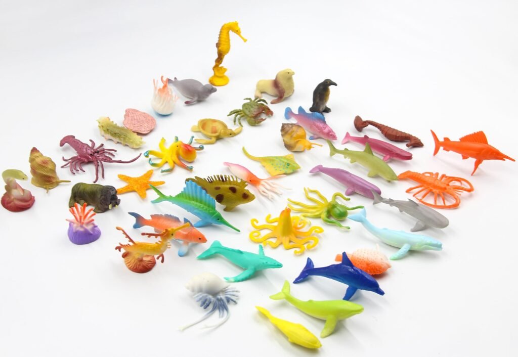 figuras coloridas de animales de juguete