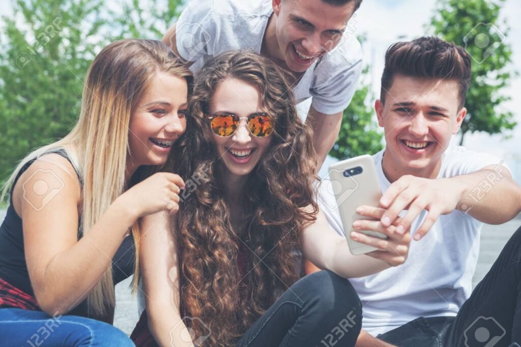 Qué preguntas divertidas puedo hacerle a mis amigos para charlar