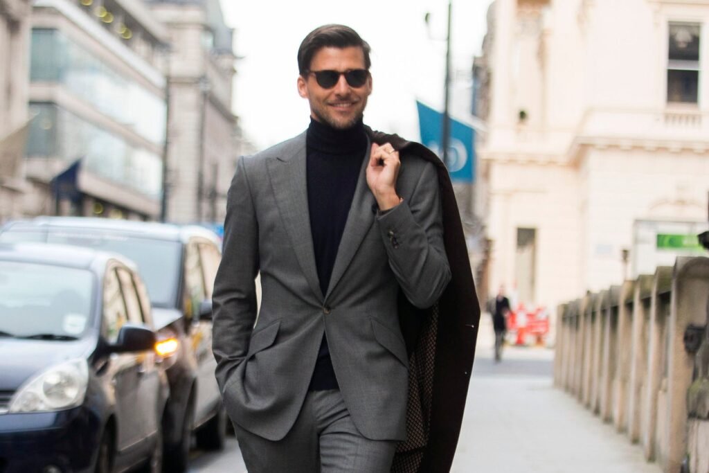 Qué ropa ejecutiva para hombres es ideal para lucir profesional 5 Qué ropa ejecutiva para hombres es ideal para lucir profesional