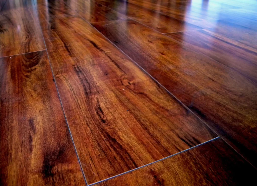 Qué productos ofrece la maderera Juan B Justo en Argentina