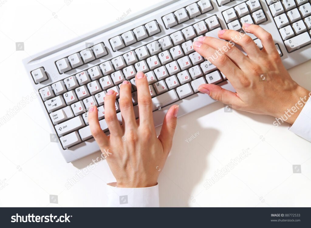 Cómo puedo encontrar una página para cambiar palabras de un texto