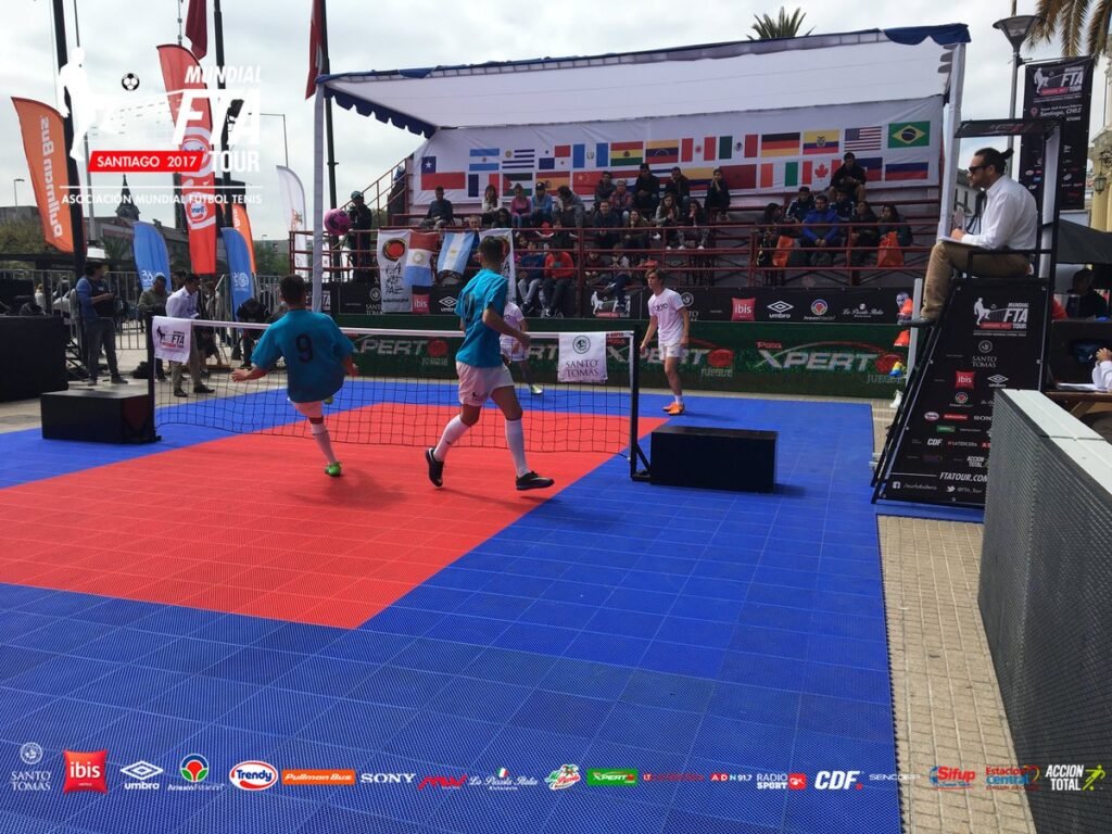 Qué características debe tener una red para fútbol tenis