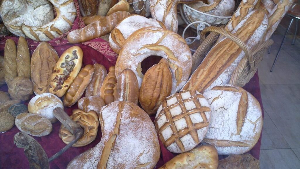 Qué opciones ofrece la panadería Pan de Azúcar en su menú
