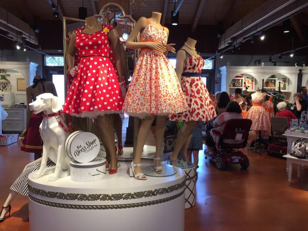 Dónde comprar un vestido de Minnie Mouse original y a buen precio